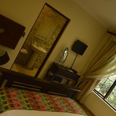 42Onking Bed & Breakfast Centurion Bagian luar foto