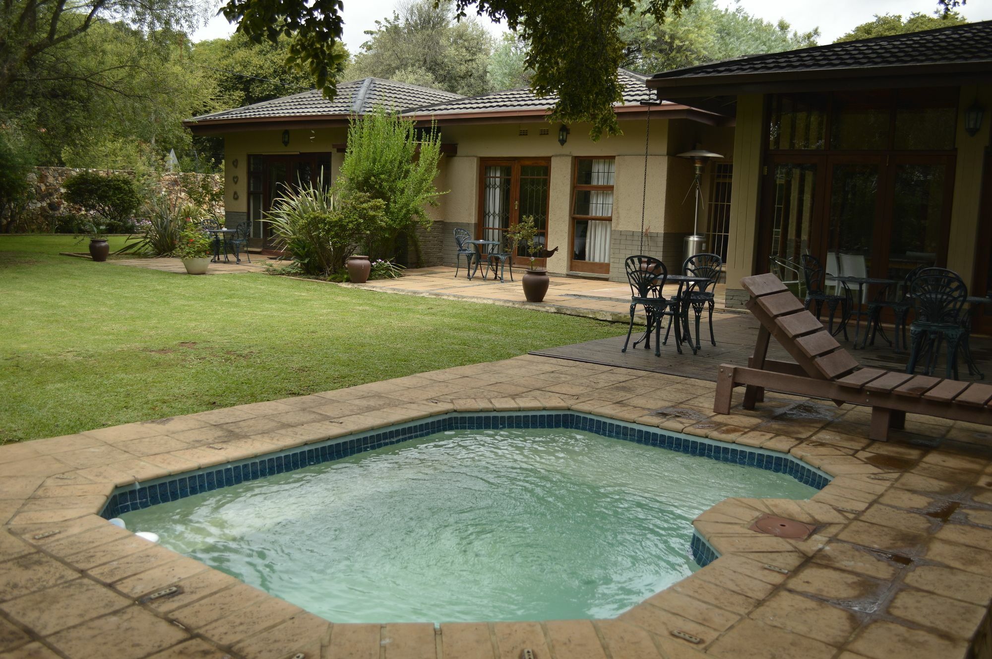 42Onking Bed & Breakfast Centurion Bagian luar foto